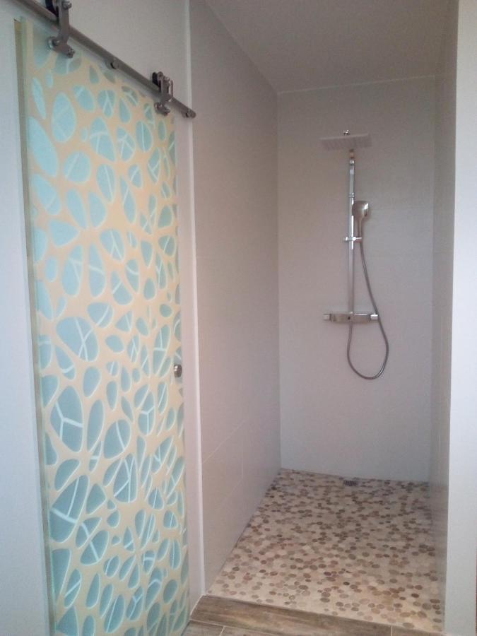 Les Palmiers - Vacation Home Saint-Xandre Экстерьер фото